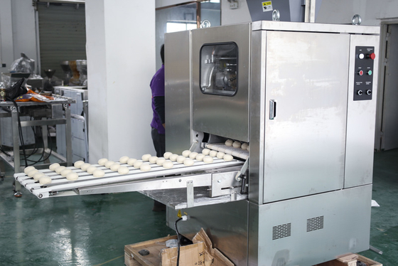 304 Stainless Steel Dough rounderMachine With Natural Gas Or PL Gas Heating And Delta Control System